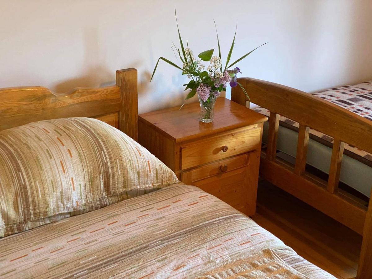 Mystic Forest Hostel Mitrovac Luaran gambar